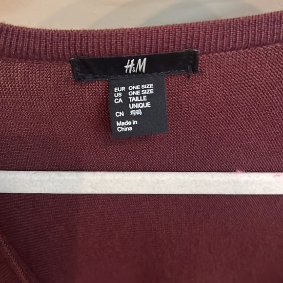 H&M Poncho - Picture 2 of 4